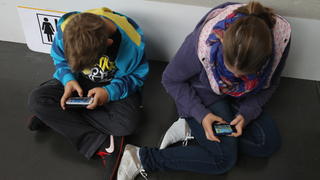 Senators Urge FTC to Investigate Manipulative Ads in Children’s Apps<em></em>